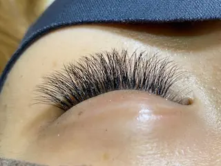 マツエク・マツパ アイデザイナー 山下の眉毛・アイブロウイメージ