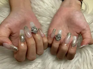 ネイル SOARE🤍 🤍のネイルデザイン