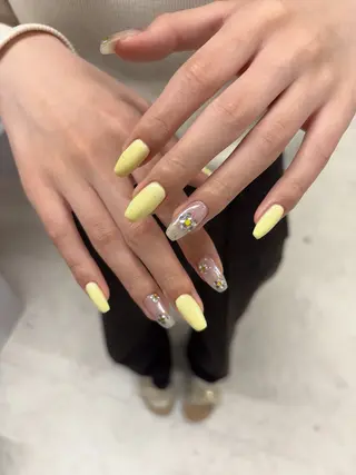 ネイル Natsumi _RIRANのネイルデザイン