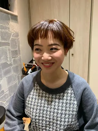 ショート カラー 嶋崎 啓人のヘアスタイル