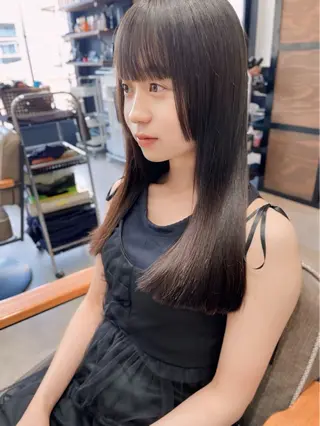 ロング 朝5分でキマる艶髪 ／ヤマダのヘアスタイル