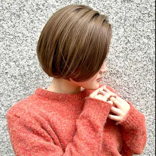 ショート カラー ブリーチなし/レイヤ ー特化🌈Tommyのヘアスタイル