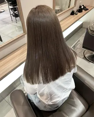 ロング カラー 西村 美羽のヘアスタイル