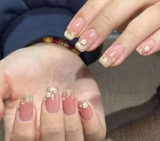 ネイル Pure&Rich Nailのネイルデザイン