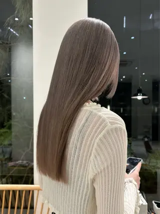 ロング 🍑透明感hair ・NENE🍑のヘアスタイル