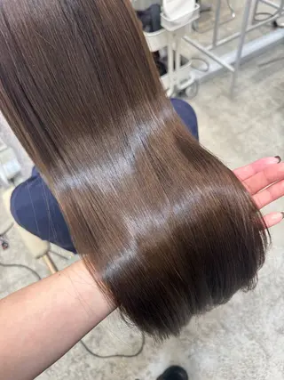 セミロング 透明感カラー／ パーマ／まりなのヘアスタイル