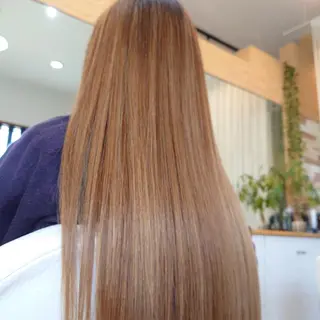 ロング カラー Art Pure 松井のヘアスタイル