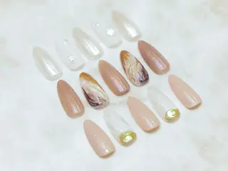 ネイル FIRST博多 ココロのネイルデザイン