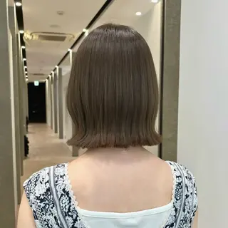 ミディアム カラー ベージュ🤎透明感 カラー🤎anriのヘアスタイル