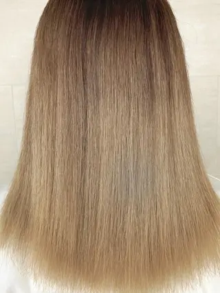 ミディアム 加藤 遥花のヘアスタイル