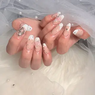 ミディアム 🌹Belle Nail🌹のネイルデザイン