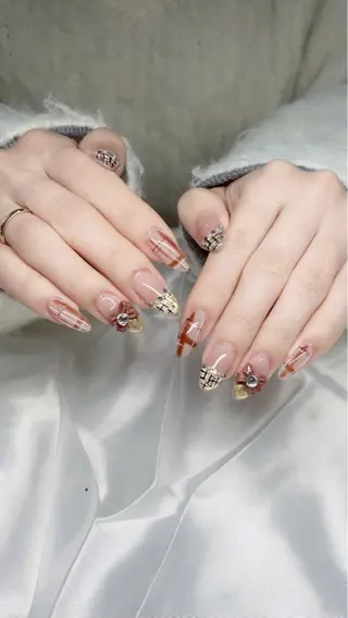 ネイル Hara Nail 【持ち込みOK】のネイルデザイン