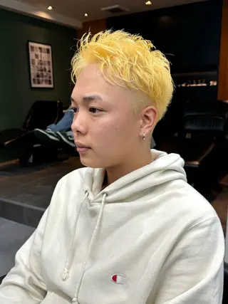 カラー メンズ シャドウパーマ/ 波巻パーマYu-Kiのヘアスタイル