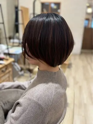ショート 松山 麻一のヘアスタイル