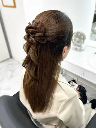 ロング ヘアアレンジ ヘアセット専門店 Rのヘアスタイル