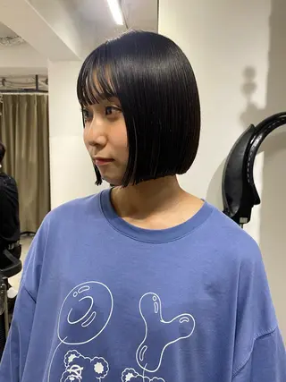 ショート カラー センターパート/ 暖色カラーayuのヘアスタイル