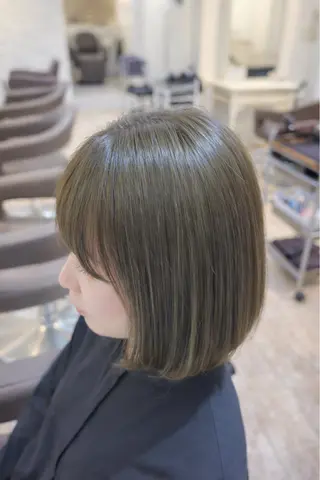 カラー ALoha 自由が丘所属・透明感カラー🩵/ みき🌺のヘアスタイル