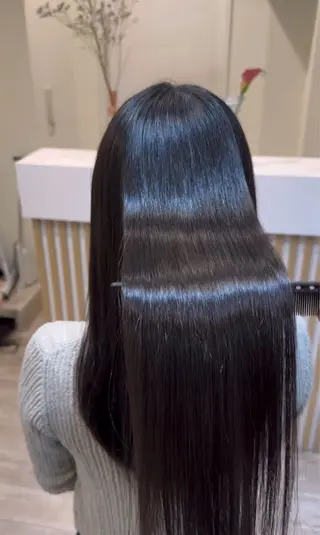 ロング 美髪矯正・ブリーチ 矯正🫧秋元ゆたかのヘアスタイル