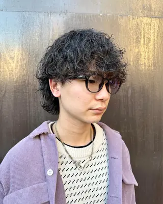ミディアム カラー パーマ メンズ 平内 賢人のヘアスタイル