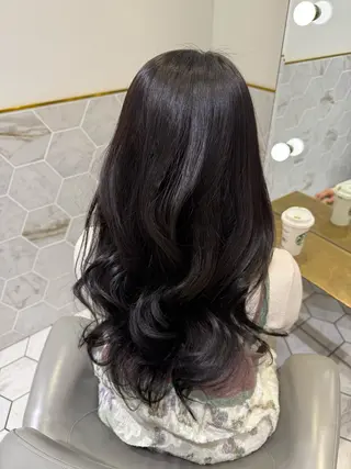 ロング 𝐘𝐮𝐢 🤎 costesのヘアスタイル