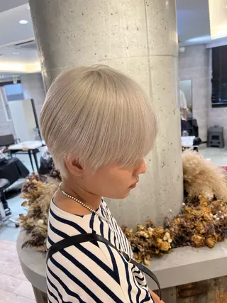 ショート ケアブリーチ🌟 ♢WATARU♢のヘアスタイル