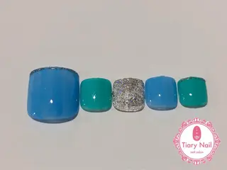 ネイル tiarynail K K🐼のネイルデザイン