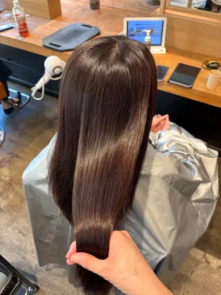 ロング オリーブカラー/艶髪 🦋kokona🦋のヘアスタイル