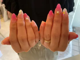 ネイル ♡ビジュール♡ NAIL &まつ毛のマツエク・マツパデザイン