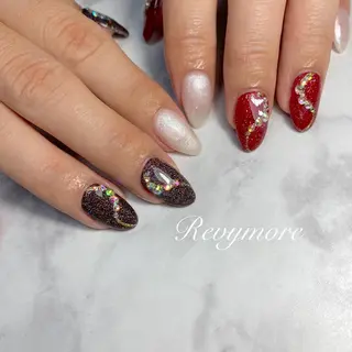 ミディアム ネイル nail salon Revymoreのネイルデザイン