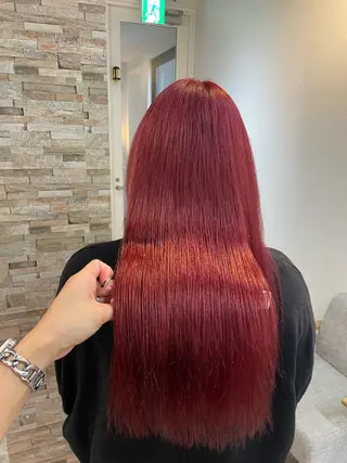 ロング カラー YUI/ ブリーチカラー🌷のヘアスタイル