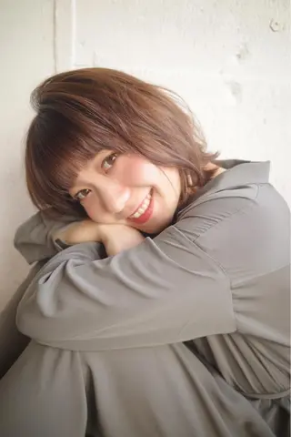 ミディアム カラー ふくだ りさ【ciAo!】のヘアスタイル