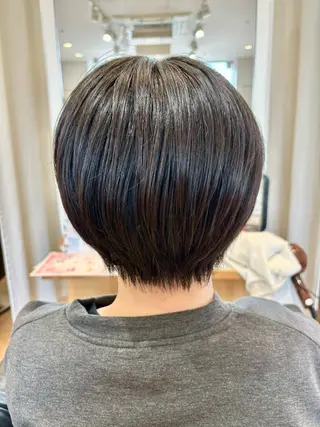 ショート 秋山知穂🧸縮毛矯正 ショート新越谷南越谷のヘアスタイル
