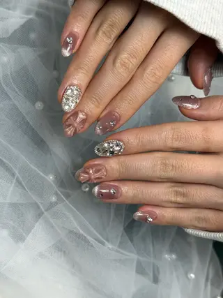 ネイル RUNWAY 　　の眉毛・アイブロウイメージ