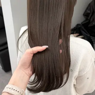 セミロング カラー 澤 佑華 🎀 透明感カラーのヘアスタイル
