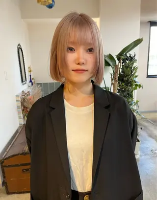 ミディアム カラー 🩷ハイトーン透明感 レイヤー🩷ユリカのヘアスタイル