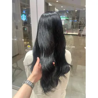 ロング カラー 💙寒色カラー / リナ🦋‪🫧のヘアスタイル