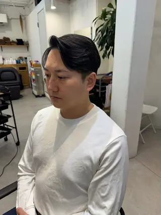 ショート パーマ メンズ Dxxxx III所属・似合う髪型が 分からない方へのヘアスタイル