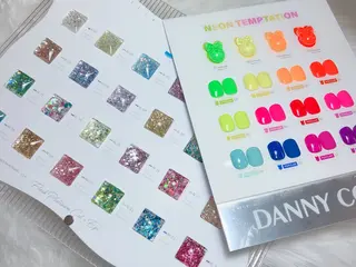 ネイル M🌷nail 長さだし専門店のネイルデザイン