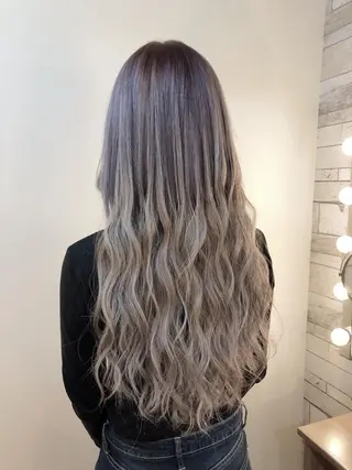 ロング カラー ヘアアレンジ Hair Make Salon ZEROのヘアスタイル