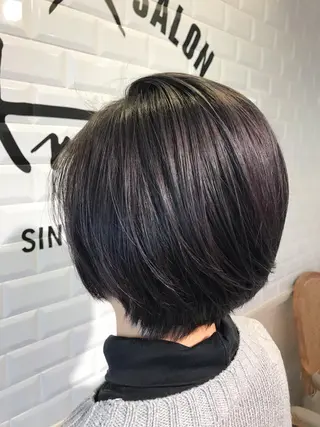 ショート カラー 松井 博徳のヘアスタイル