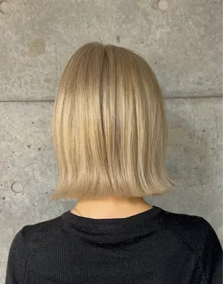 ミディアム カラー ヘアアレンジ 原宿・デザインカラー YUI🤍ྀིのヘアスタイル