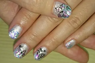 ネイル 與儀 知佳のネイルデザイン