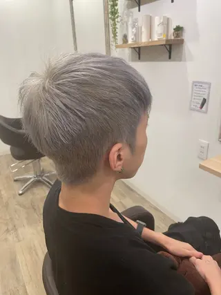 ショート Kanari Ryuのヘアスタイル