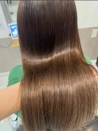 カラー 艶髪🥣透明感カラー 🫧前田奈津実のヘアスタイル