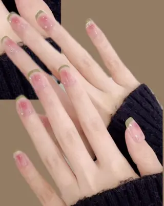 ネイル H3 Nail Tsuki🦋💙のネイルデザイン