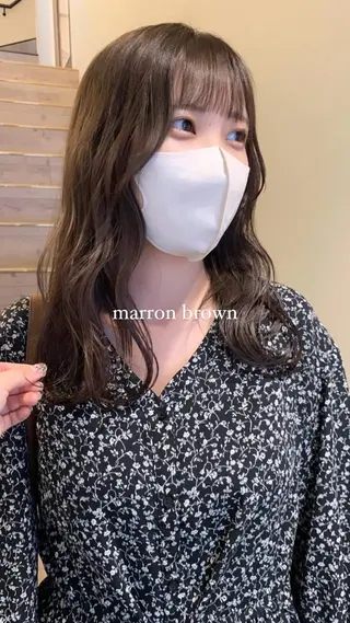 セミロング カラー 落合希 Olivebeigeのヘアスタイル