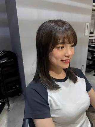 ミディアム カラー 似合う髪型が 分からない方へのヘアスタイル