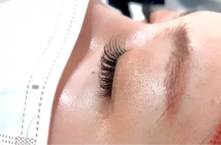 マツエク・マツパ 1月31日退社 深澤もものマツエク・マツパデザイン