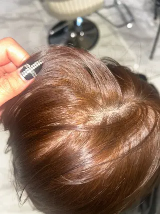 カラー レイヤー／マツエク 💋𝑨𝑵𝑵𝑨のヘアスタイル