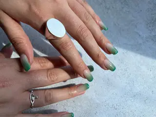 ネイル 谷川 薫のネイルデザイン